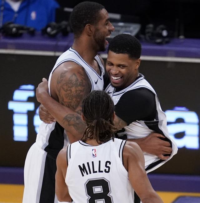 能否在漫長 能否在漫長