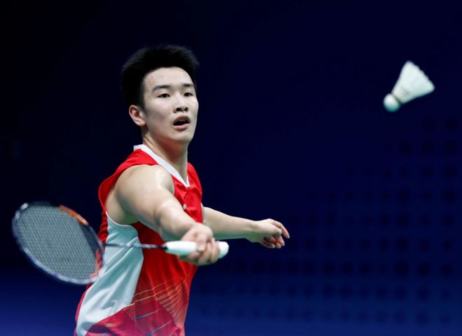 展现出他的 展现出他的