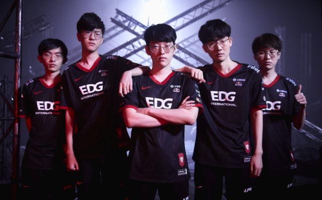 星被誉为 星被誉为